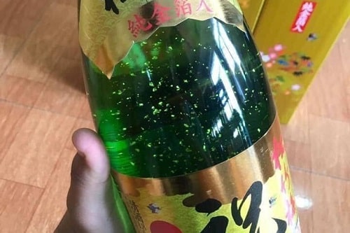 Cách thưởng thức rượu sake vẩy vàng Kikuyasaka ngon-1